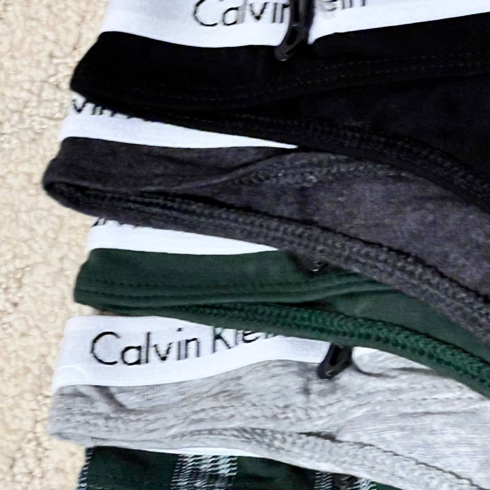 Calvin Klein 5 Pack Thong Underwear Panties Size M NWT Green gray and black - Picture 5 of 6